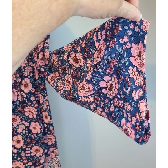 Billabong Basking Sun Boho Floral Mini Dress Bell Flutter Sleeve Beachy Sz S - Picture 9 of 16